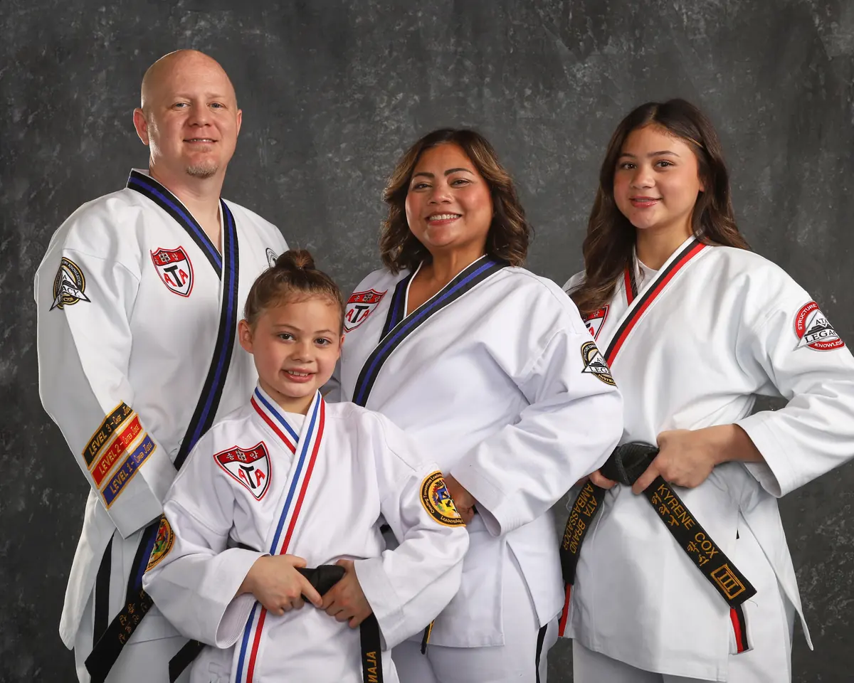 The Cox Family - Master Kalob Cox, Mrs. Charissa Cox, Kyrene Cox & Alannah Cox